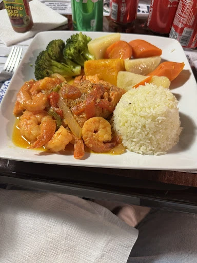 Preto's Island Cuisine Restaurant photo 8